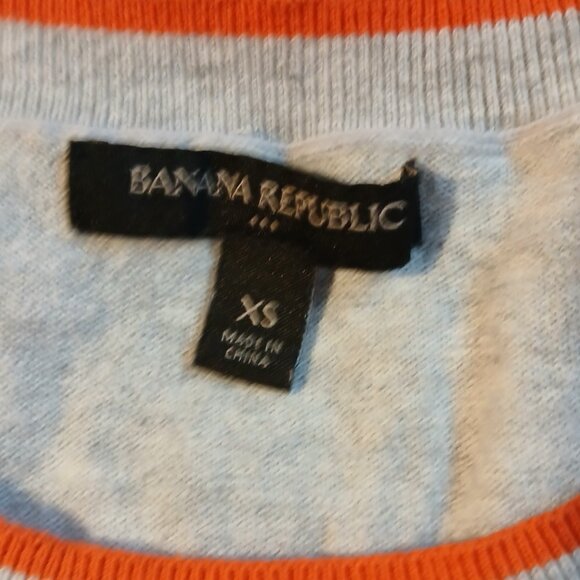 Banana Republic Factory Women's Crew Neck CIAO Sweater Gray / Orange Trim - Picture 4 of 8